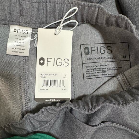 NWT Figs Cairo Scrub Pants Cargo Style Straight Leg Graphite Gray Mens Size M - Picture 8 of 9
